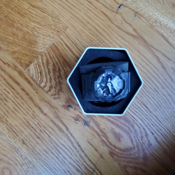 G-Shock Watch. Wore before! - Picture 16 of 17